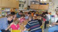 /album/vyrabime-spolecne-s-tatinky-darek-pro-maminky-k-jejich-svatku-9-5-2013/img-9057-jpg/