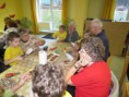 /album/vanocni-tvoreni-se-seniory-v-dps-9-12-2016/img-2796-jpg/